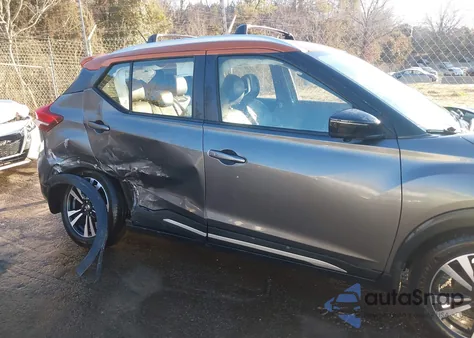 2019 Nissan Kicks Sr z USA, uszkodzony, nr VIN 3N1CP5CU5KL484809